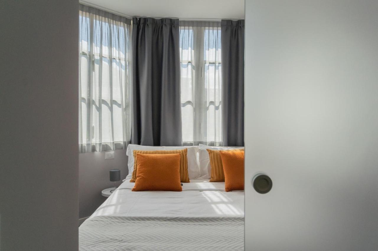 Sant'Agostino Apartments By Rent All Como Exterior photo