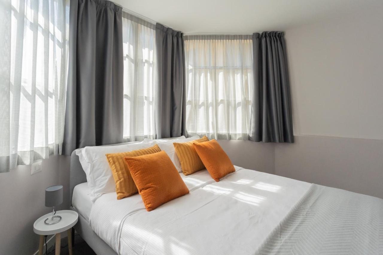 Sant'Agostino Apartments By Rent All Como Exterior photo
